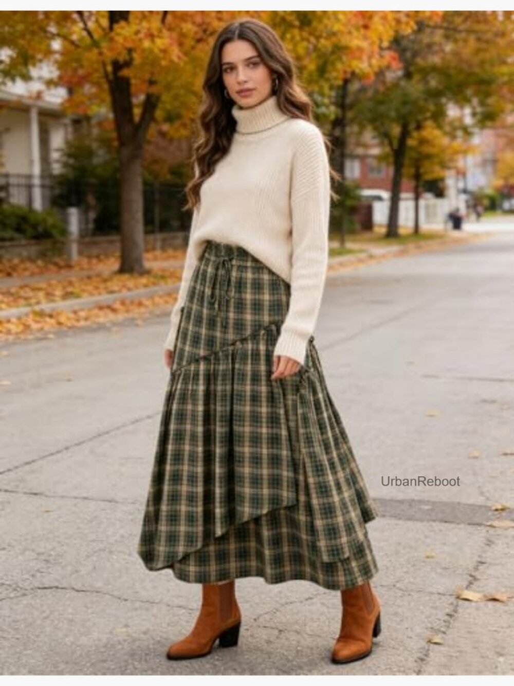 Renaissance Pirate Maxi Skirt with Pockets Plus Size - Picture 3 of 7